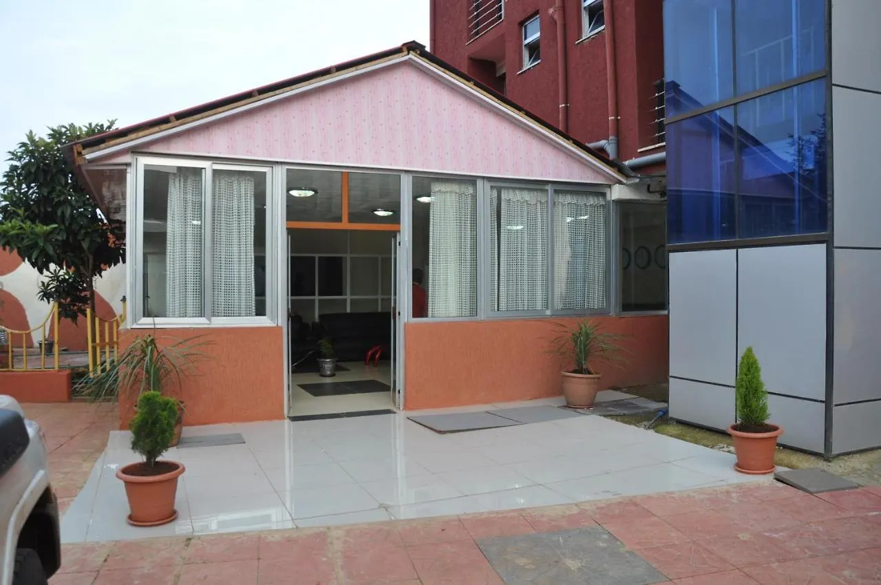 Paradise Hotel Debre Mark'os